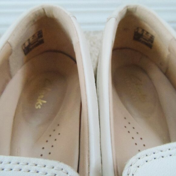 Clarks Signature Cream Women’s Page Loafers - Picture 11 of 11